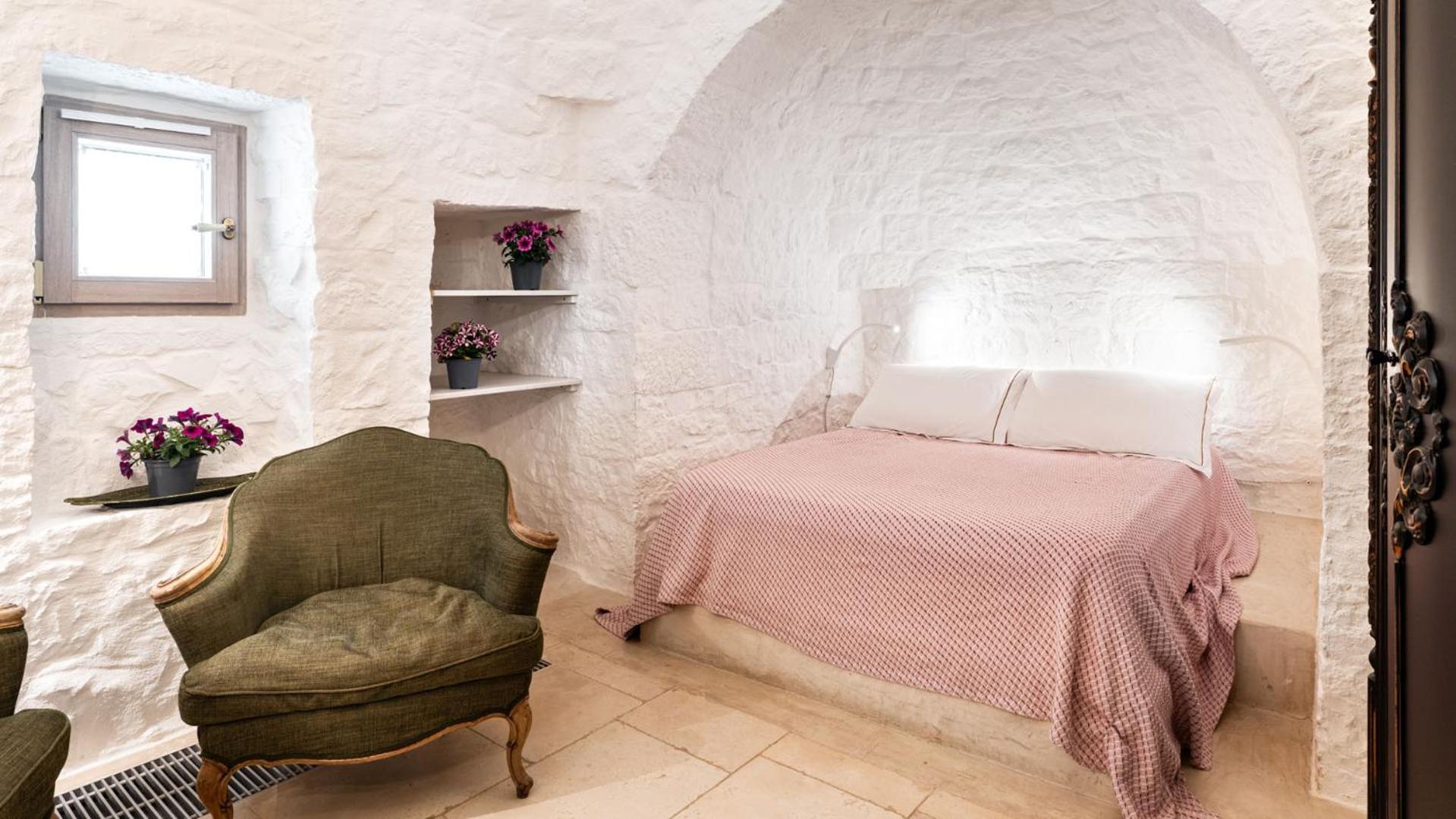 Petranima Wellness In Trulli Panzió Ostuni Kültér fotó