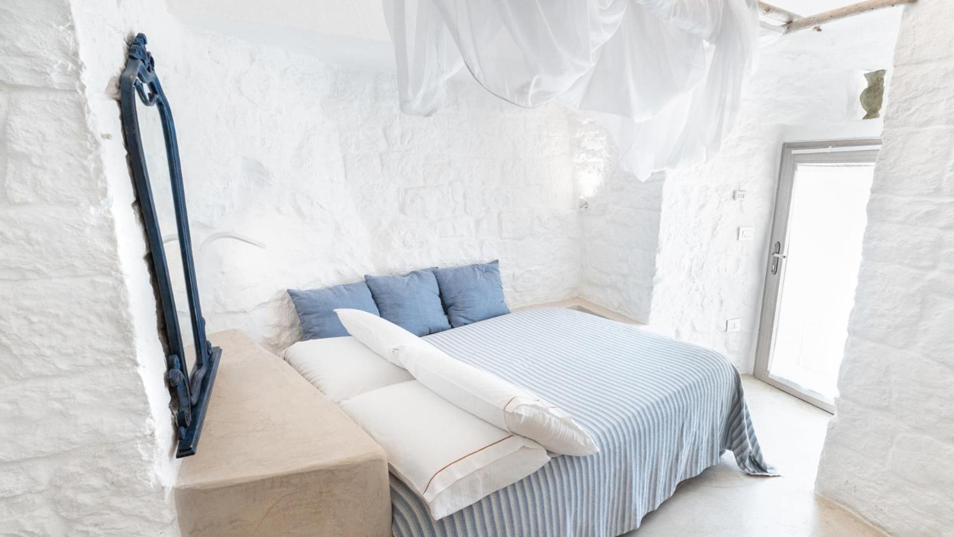 Petranima Wellness In Trulli Panzió Ostuni Kültér fotó