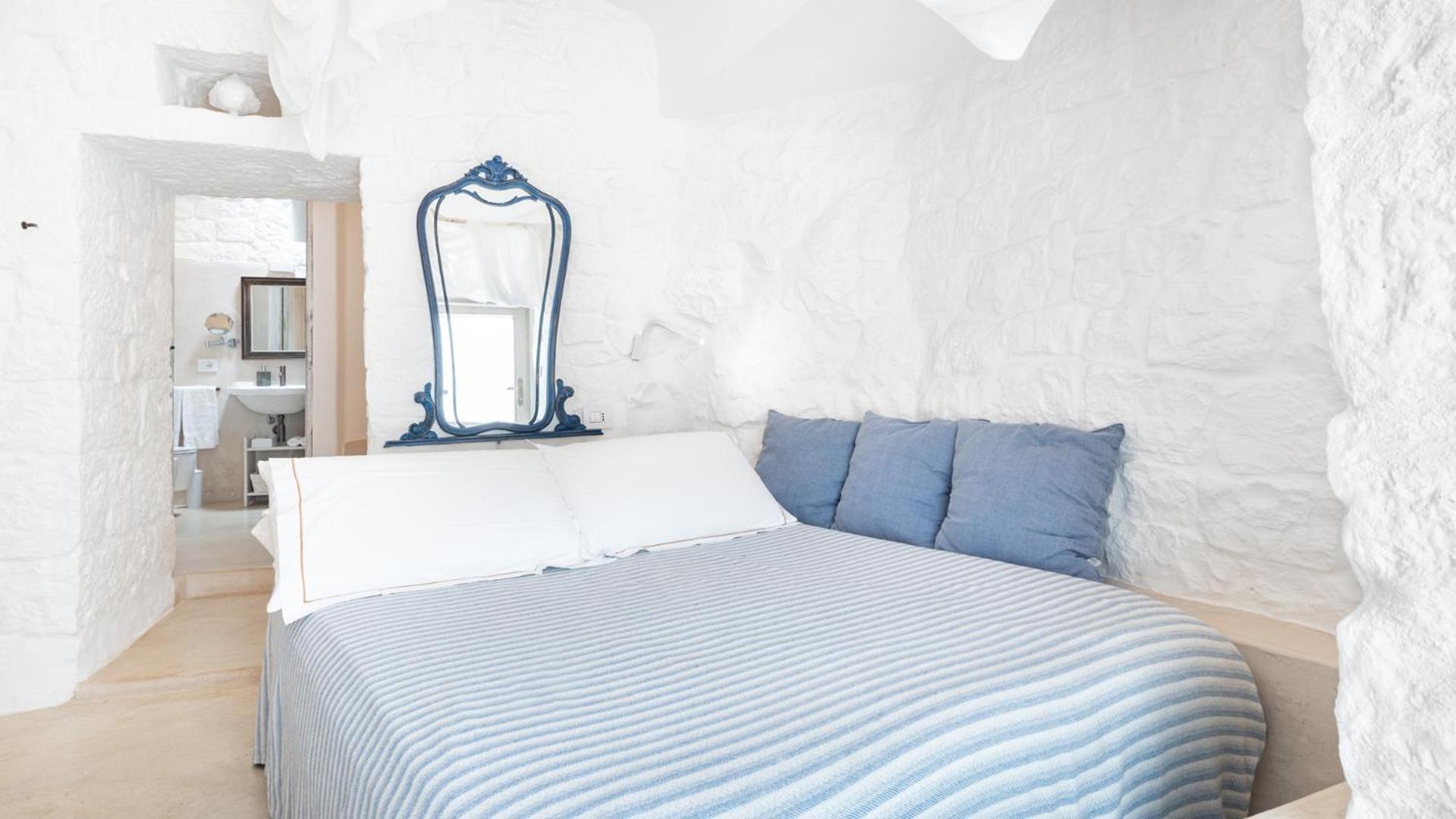 Petranima Wellness In Trulli Panzió Ostuni Kültér fotó