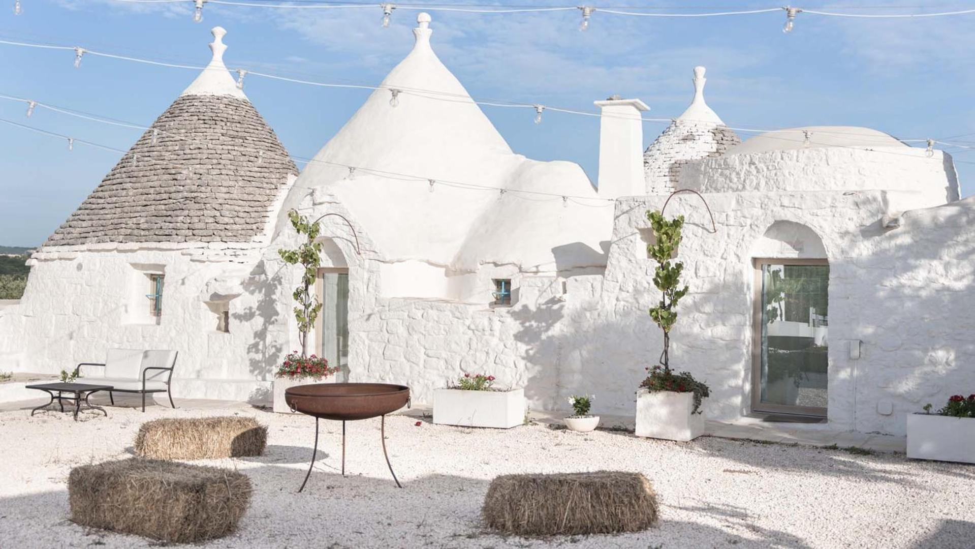 Petranima Wellness In Trulli Panzió Ostuni Kültér fotó